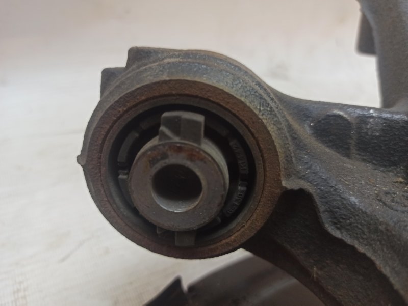Кулак поворотный Mazda 6 2013-2018 GJ