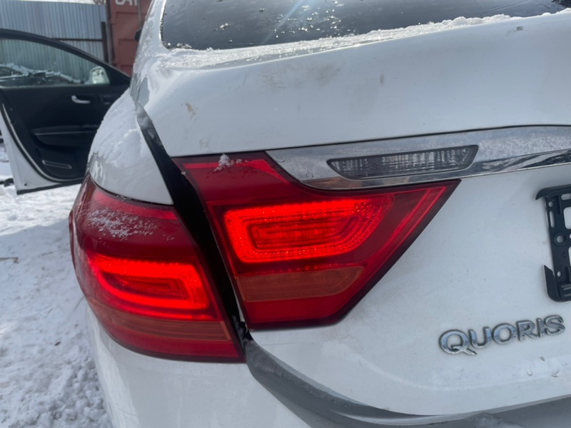 Фонарь Kia Quoris 2014 KH