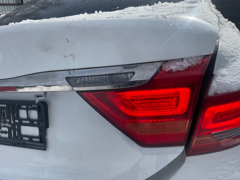 Фонарь Kia Quoris 2014 KH