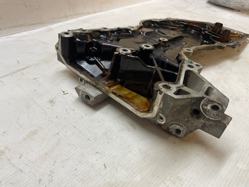 Лобовая крышка двс Nissan Juke 2013 F15