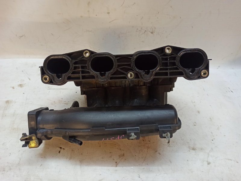 Впускной коллектор Nissan X-Trail 2000-2007 NT30