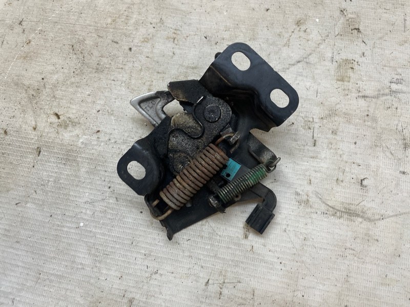 Замок капота Honda Accord 8 2010 CU2