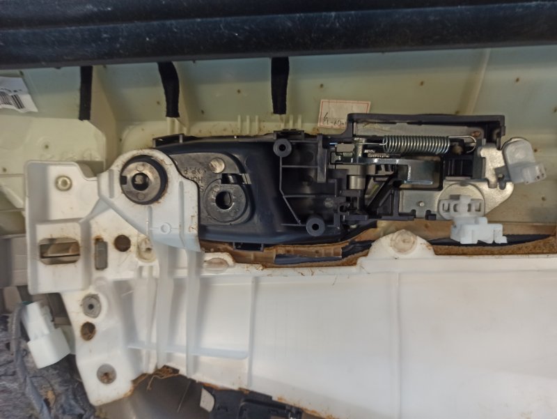 Обшивка двери Honda Civic D4 2006-2012 FD1