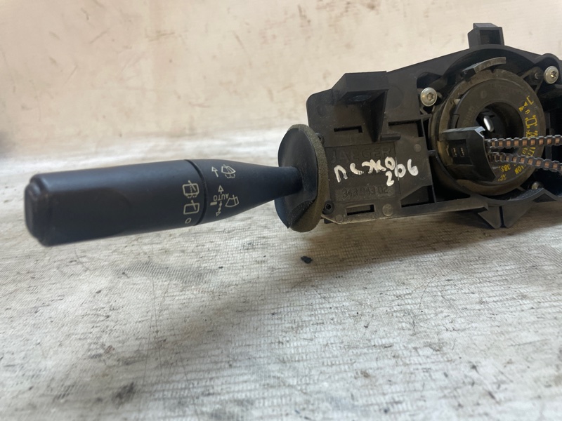 Подрулевой переключатель Peugeot 206 2006 2A/C