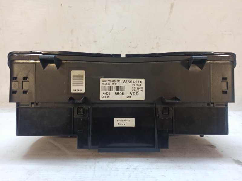 Панель приборов Volkswagen Golf 5 2003-2009 1K1