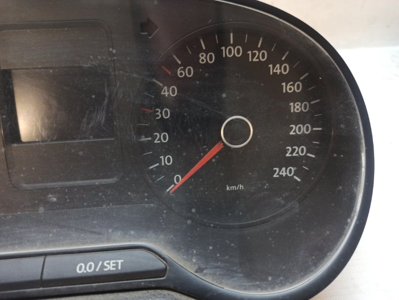 Панель приборов Volkswagen polo 2010-2015 612