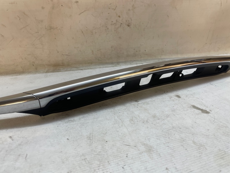 Молдинг крышки багажника Mazda 6 2013-2018 GJ