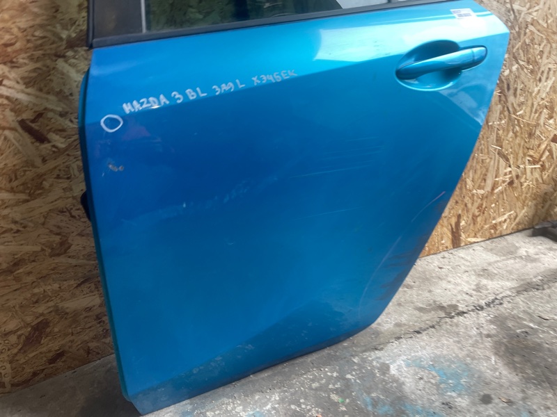 Дверь Mazda 3 2008-2011 BL