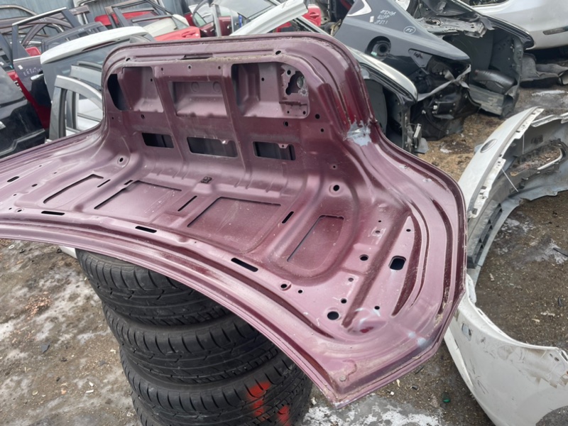 Крышка багажника BMW E60 -