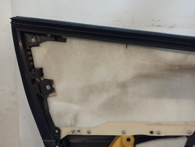 Обшивка двери Mazda 6 2008-2011 GH