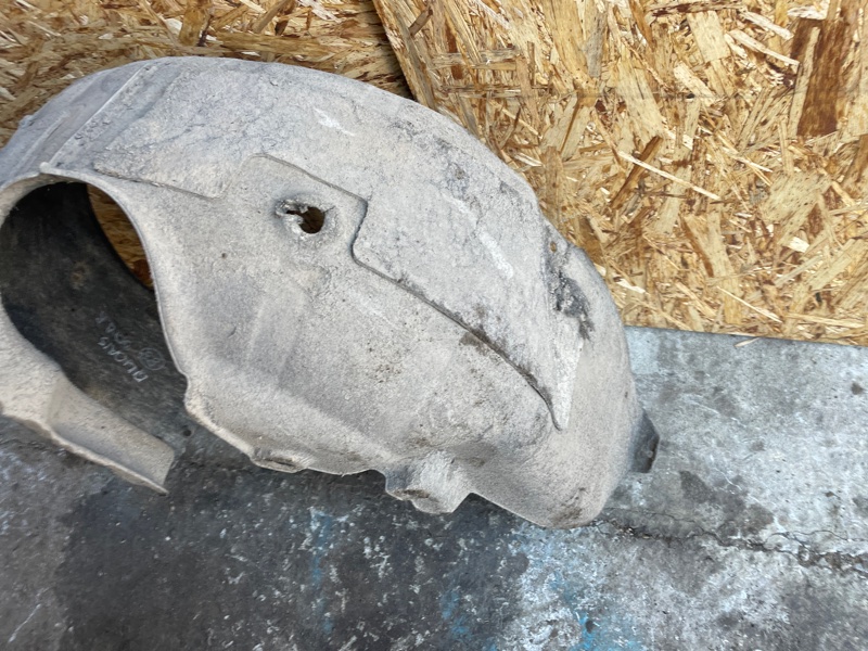 Подкрылок Kia Quoris 2014 KH