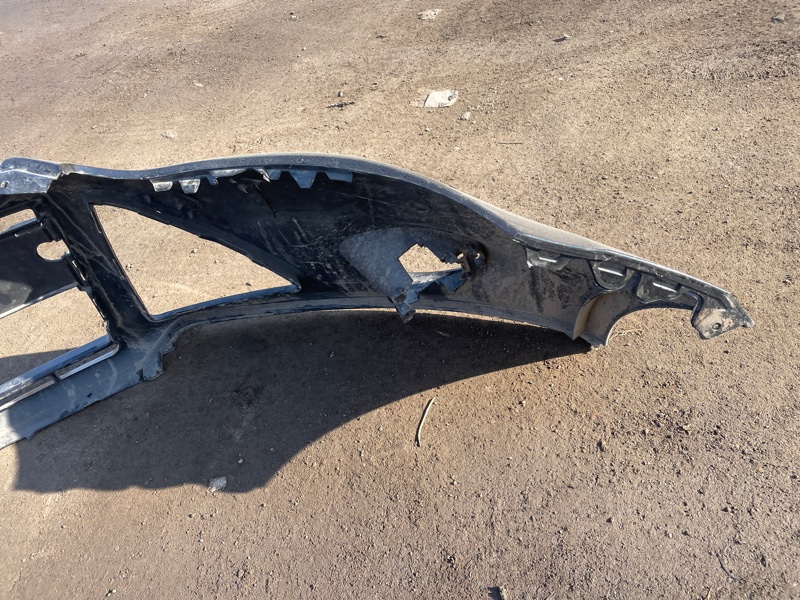 Бампер Ford Focus 3 2010-2019 CB8