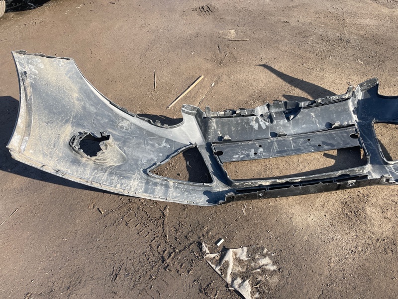 Бампер Ford Focus 3 2010-2019 CB8