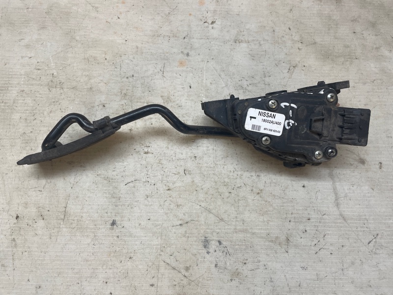 Педаль газа Nissan Primera 2002 P12