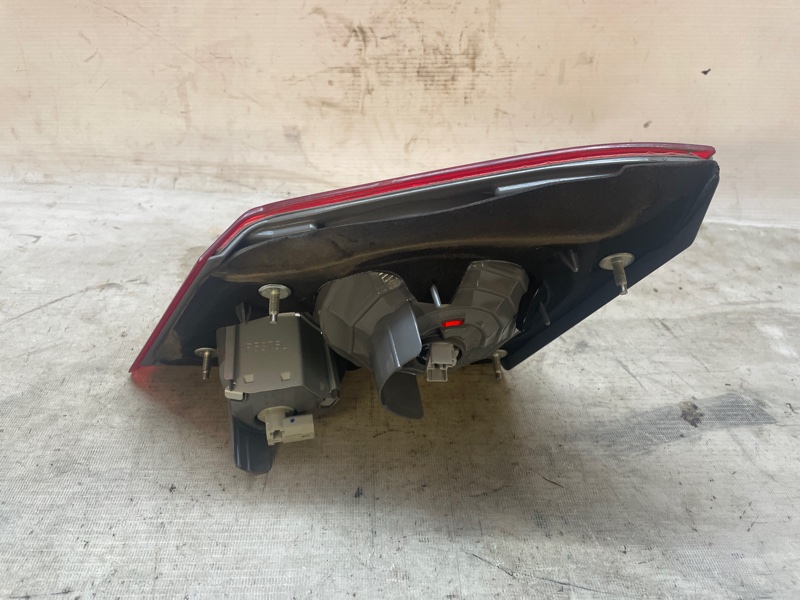 Фонарь Honda Civic D4 2006-2012 FD1