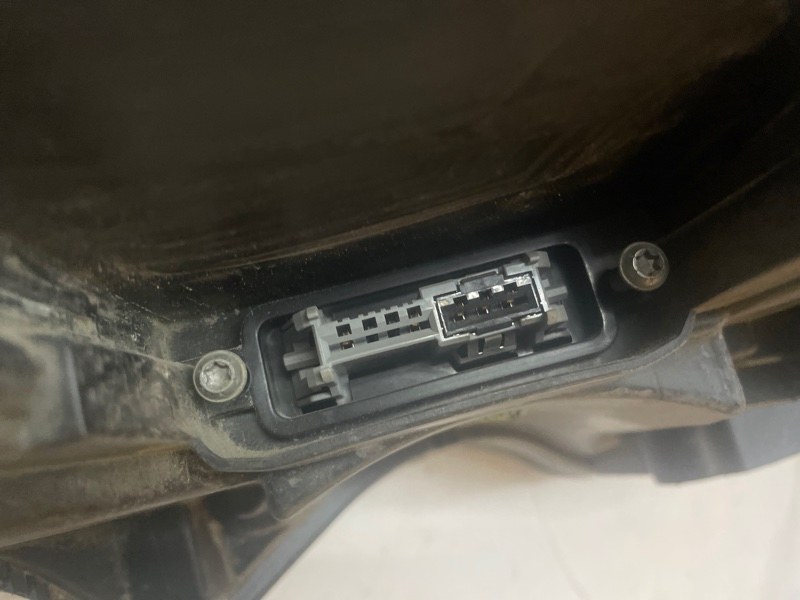 Фара LAND Rover Range Rover 4 2012-2018 L405
