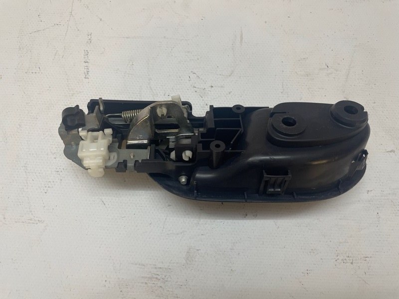 Ручка внутренняя Honda Civic D4 2006-2012 FD3