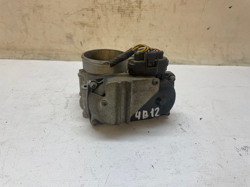 Дроссельная заслонка Opel Astra 2004-2011 H