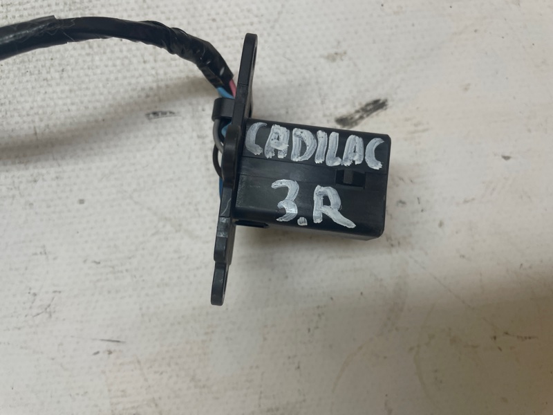 Проводка двери Cadillac SRX 2007 FEE