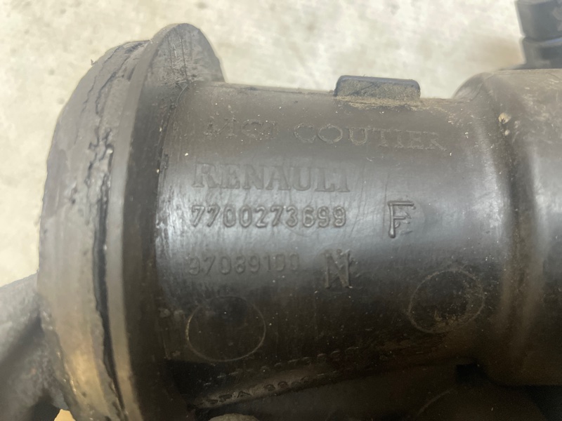 Дроссельная заслонка Renault Logan 2004-2015 LS12