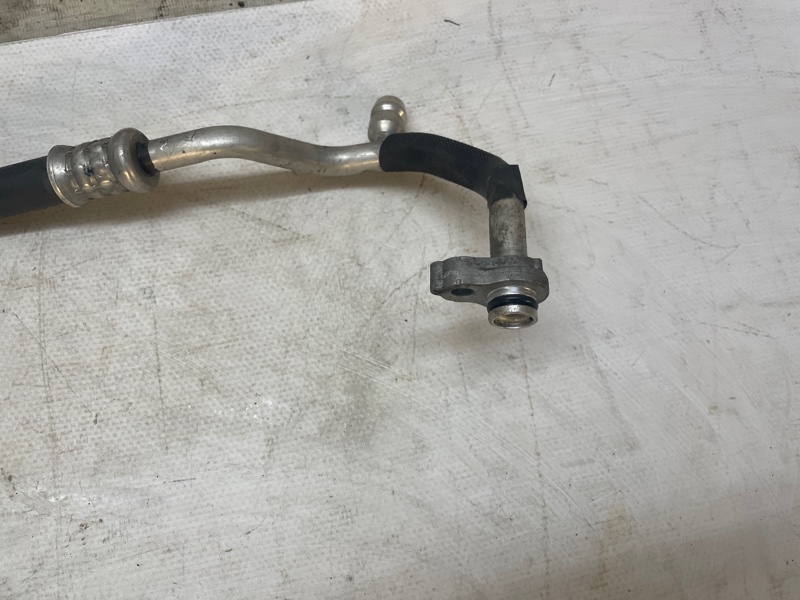 Трубка кондиционера Mazda 3 2008-2013 BL