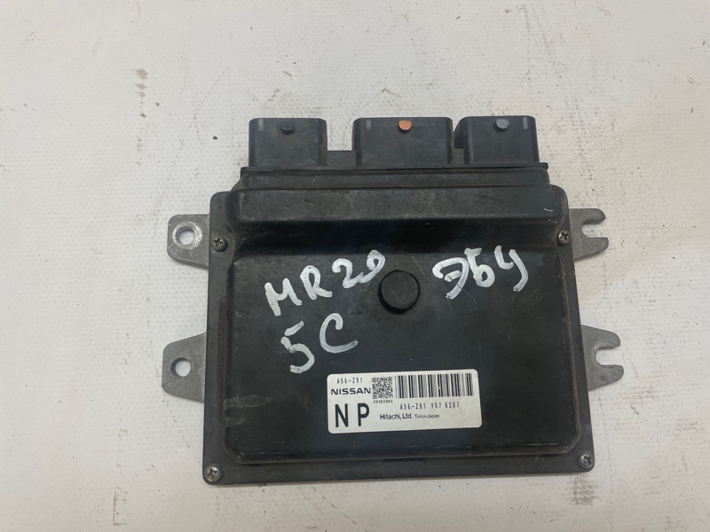 ЭБУ Nissan Serena C25
