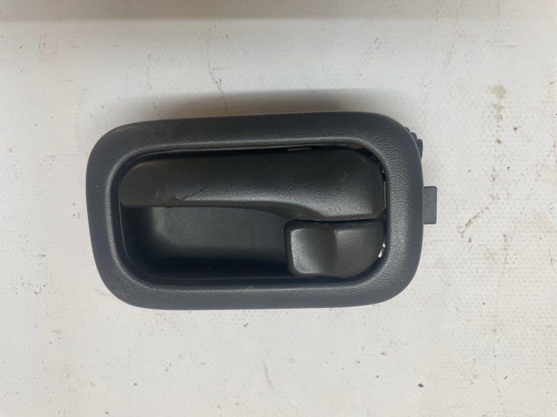 Ручка внутренняя Nissan X-Trail 2001-2007 NT30