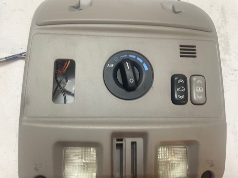 Плафон салона Cadillac SRX 2007 FEE