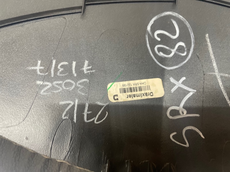 Накладка на торпедо Cadillac SRX 2007 FEE
