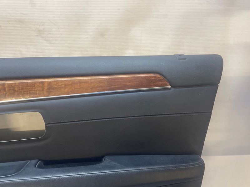 Обшивка двери Cadillac SRX 2007 FEE