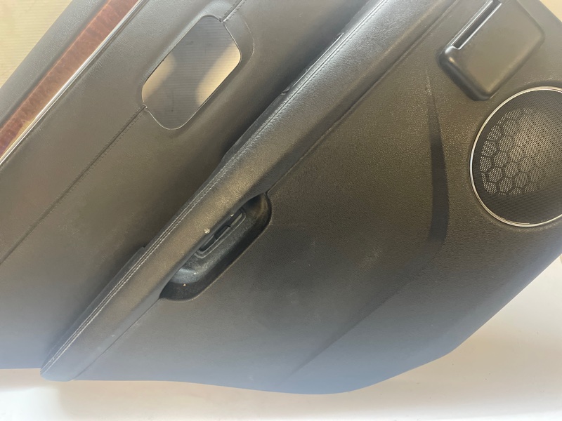 Обшивка двери Cadillac SRX 2007 FEE