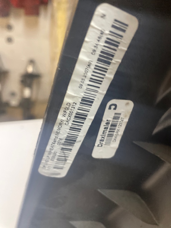 Обшивка двери Cadillac SRX 2007 FEE