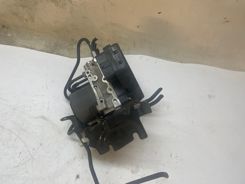 Блок ABS Mazda Mazda6 2013-2018 GJ