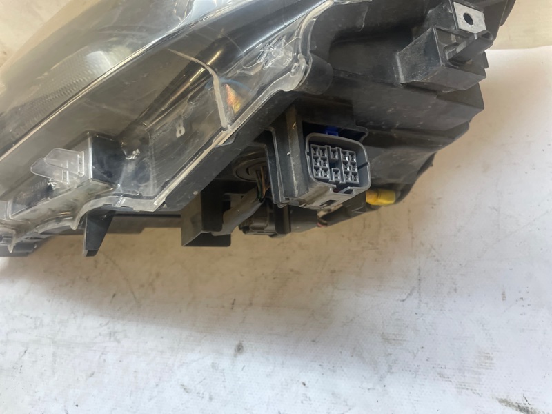 Фара Mazda Mazda6 2013-2018 GJ