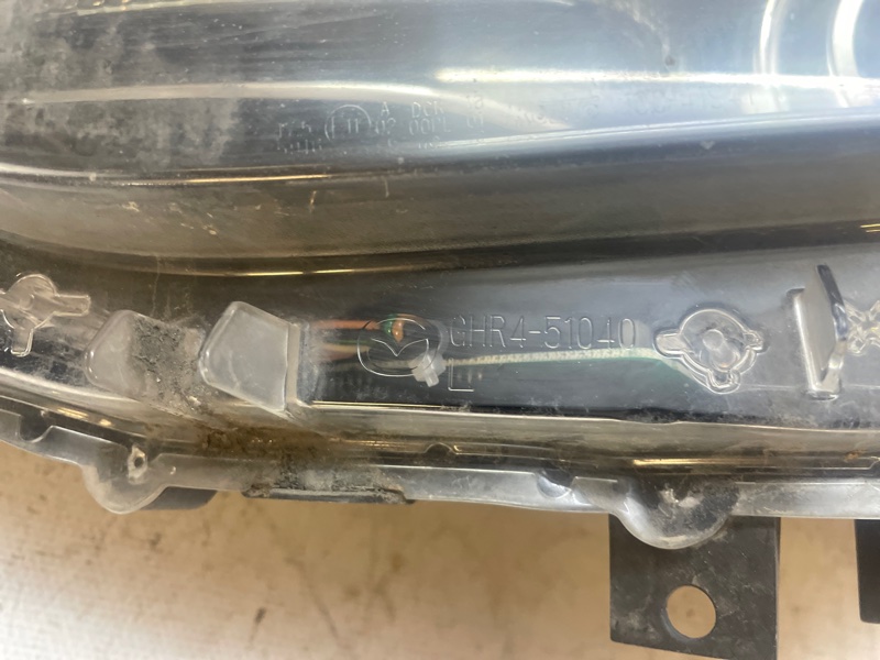 Фара Mazda Mazda6 2013-2018 GJ