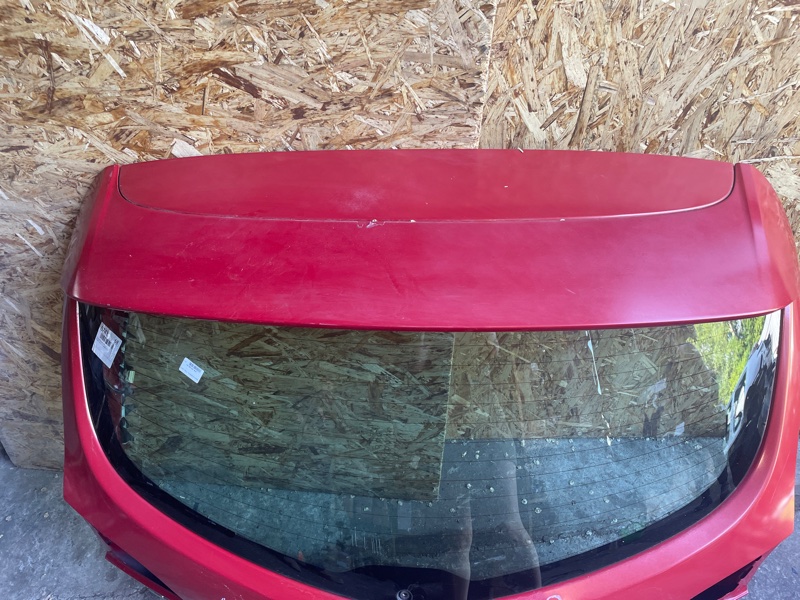 Крышка багажника Mazda 3 2008-2013 BL
