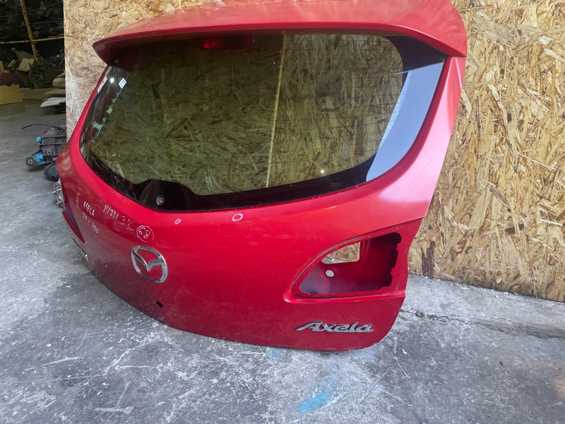 Крышка багажника Mazda 3 2008-2013 BL