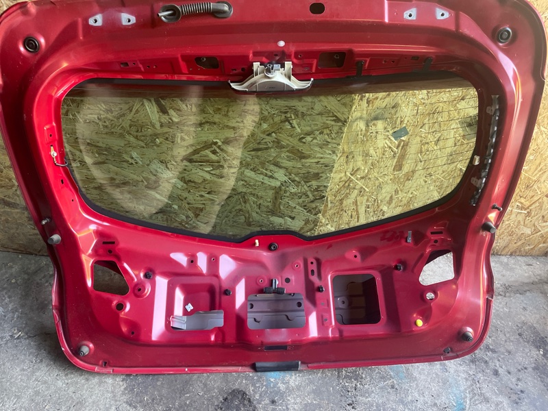Крышка багажника Mazda 3 2008-2013 BL