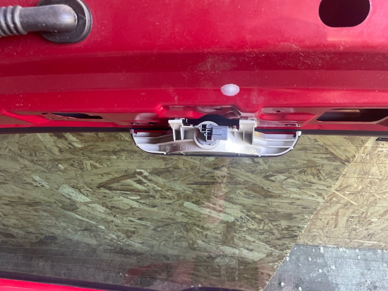 Крышка багажника Mazda 3 2008-2013 BL