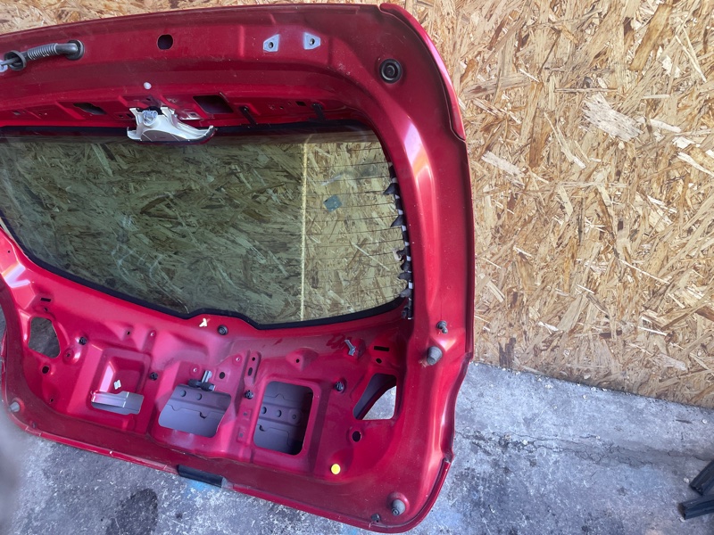 Крышка багажника Mazda 3 2008-2013 BL