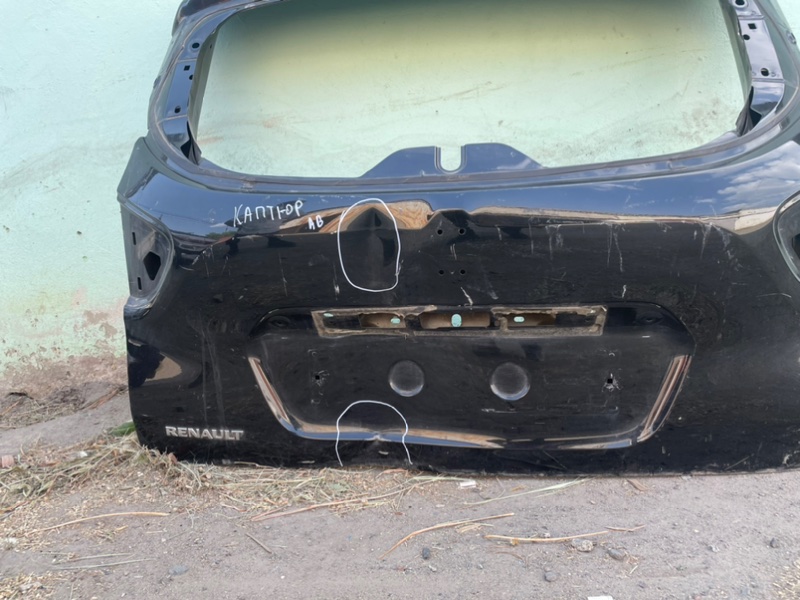 Крышка багажника Renault Kaptur 2016-2020