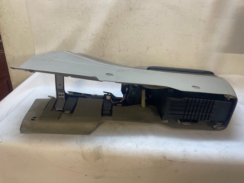 Подлокотник Mazda CX-7 2007 ER