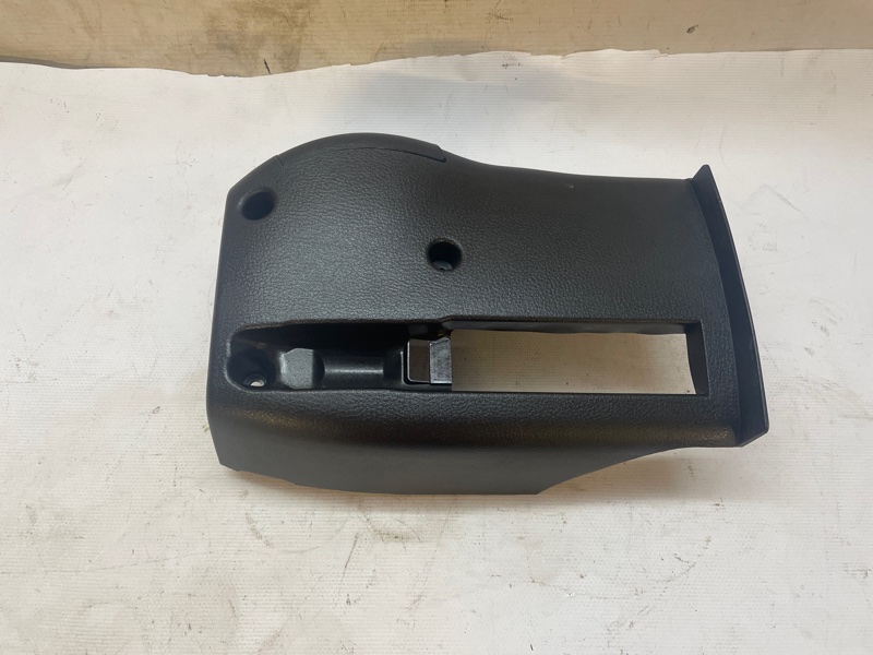 Кожух рулевой колонки Mazda CX-7 2007 ER