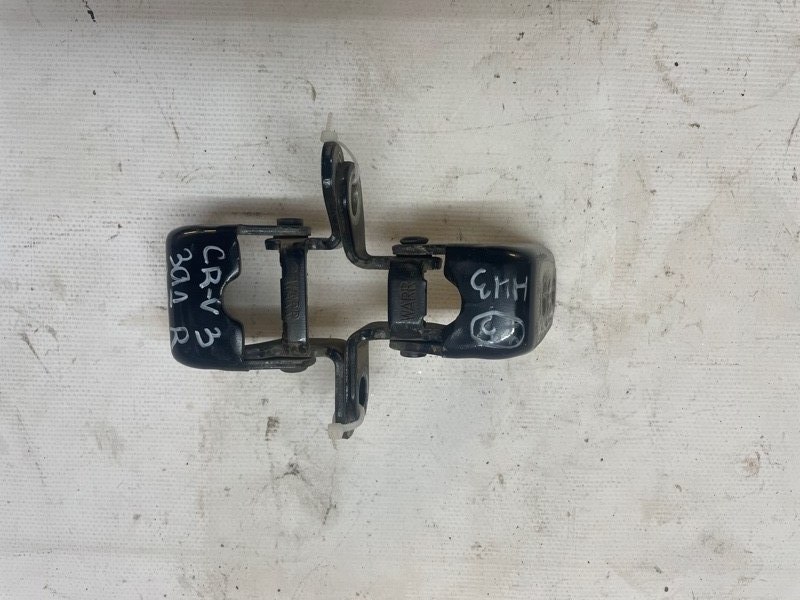 Петля двери Honda CR-V 3 2007 RE3