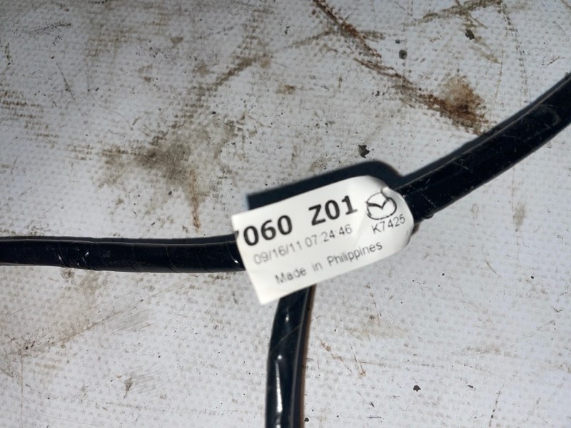 Проводка багажника Mazda 3 2008-2013 BL