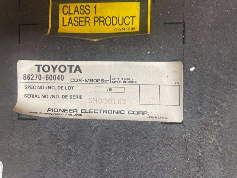 CD-Чейнджер Toyota Land Cruiser 2000 J100