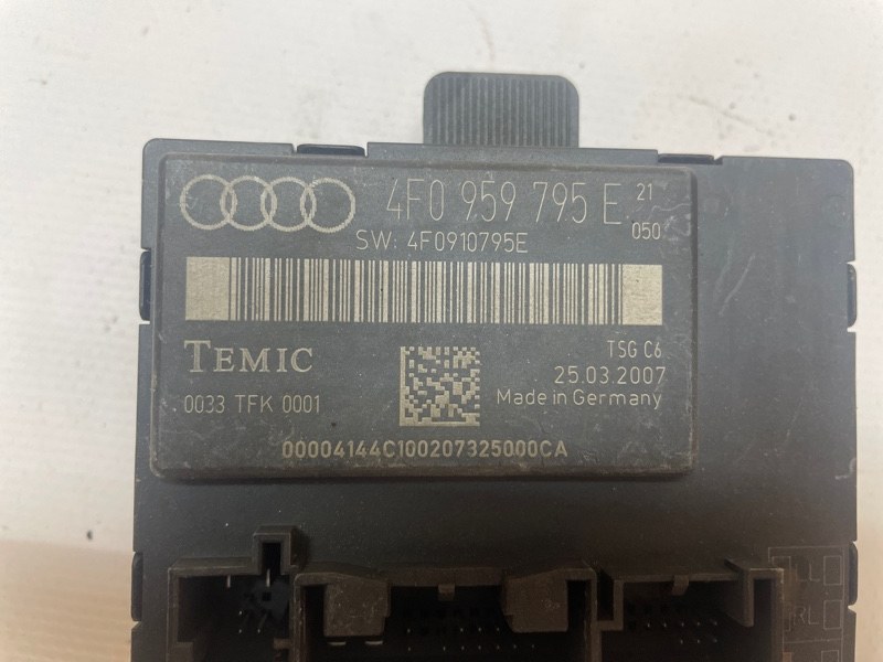 Блок управления дверьми Audi A6 C6 Allroad 2007 4FH