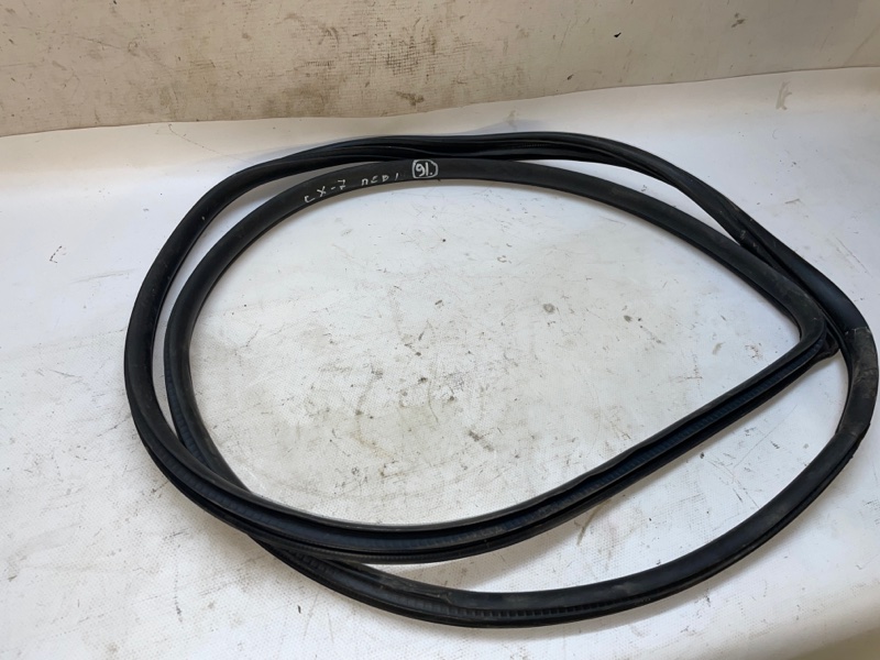 Уплотнитель двери Mazda CX-7 2007 ER
