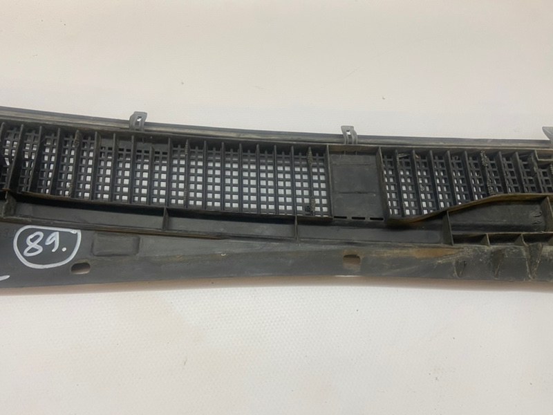 Жабо Toyota Land Cruiser 2000 J100