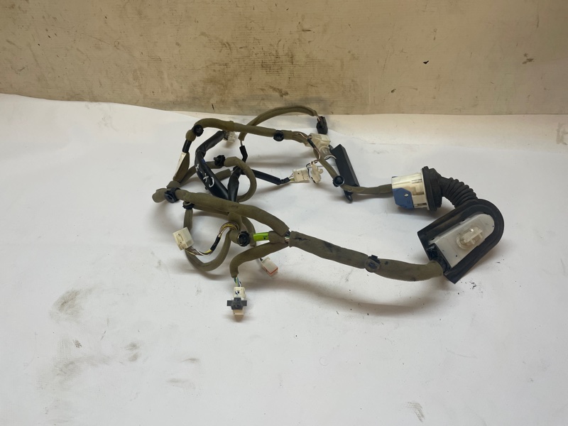 Проводка двери Mazda CX-7 2007 ER